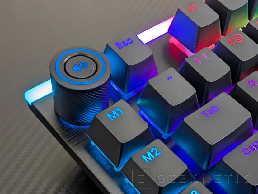 Geeknétique, taisez-vous ! Examen du support d'éclairage 3