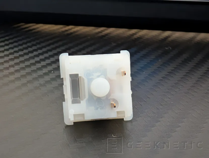 Geeknétique, taisez-vous ! Examen du support d'éclairage 10