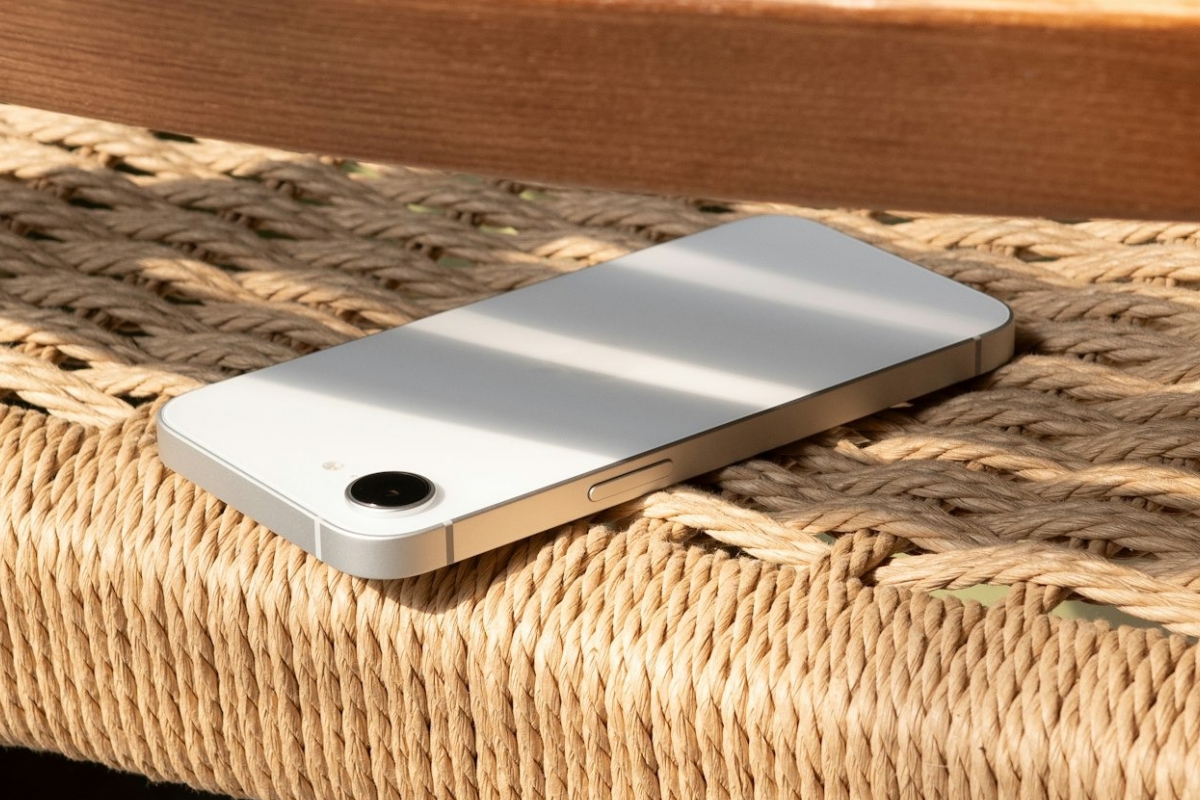 iPhone 17e : fonctionnalités, prix et tout ce que l'on sait sur le nouveau mobile pas cher d'Apple