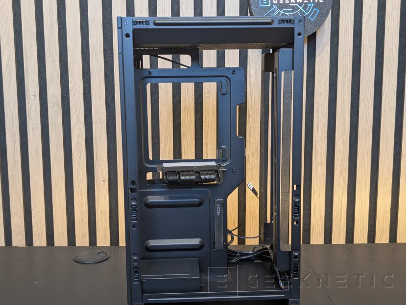 Examen du flux Geeknetic NZXT H2 12