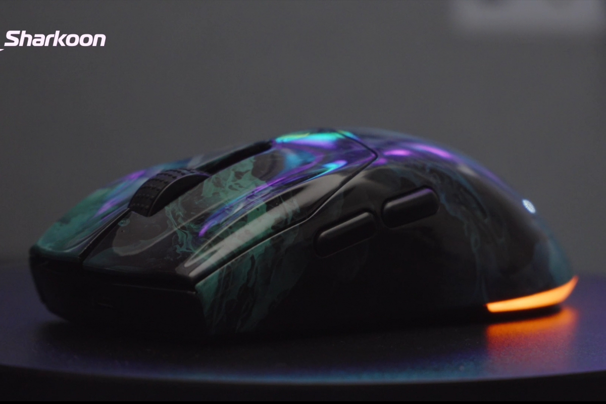 La nouvelle souris Sharkoon SKILLER SGM25W pèse 59 grammes et dispose d'un capteur de 12 000 DPI pour 24,99 euros