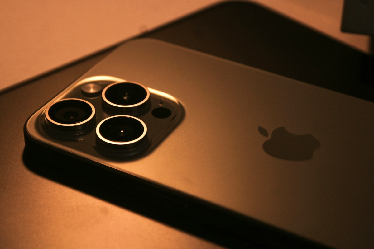 Le futur iPhone 18 Pro Max vise une autonomie record : ses nouvelles capacités de batterie et la puce A20 fuitent