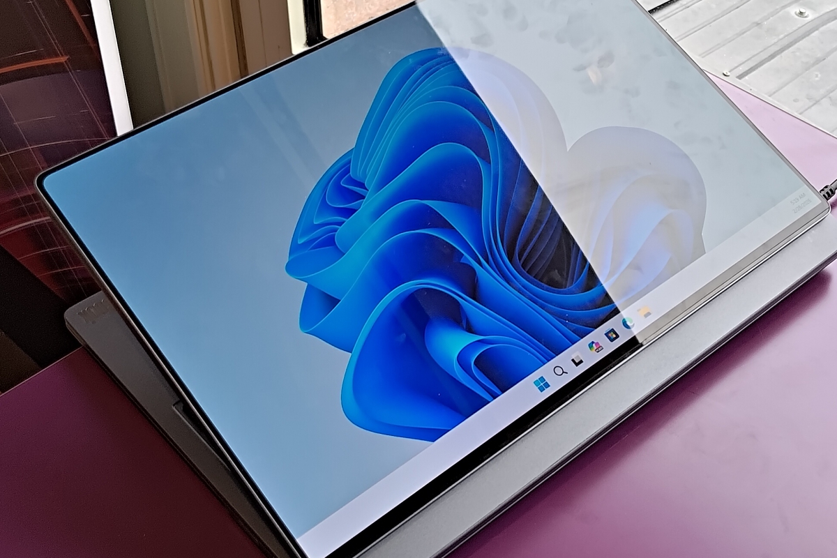 Lenovo réinvente l'ordinateur portable à double écran avec le concept ThinkBook Modular AI PC