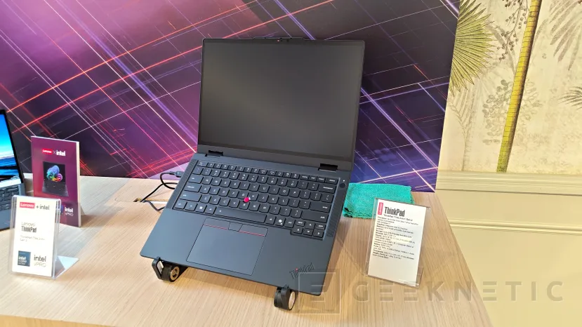 Geeknetic Lenovo étend ses solutions d'ordinateurs portables professionnels