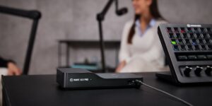 Connectez deux microphones XLR avec 80 dB de gain au nouveau Elgato Wave XLR Pro