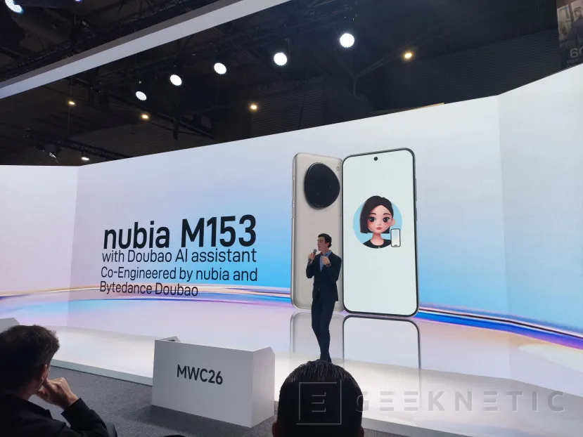 Geeknetic Le ZTE Nubia M153 intègre un assistant IA avancé capable d'effectuer des actions complexes 3