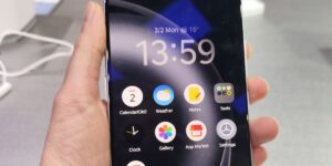 Le ZTE Nubia M153 intègre un assistant IA avancé capable d&rsquo;effectuer des actions complexes