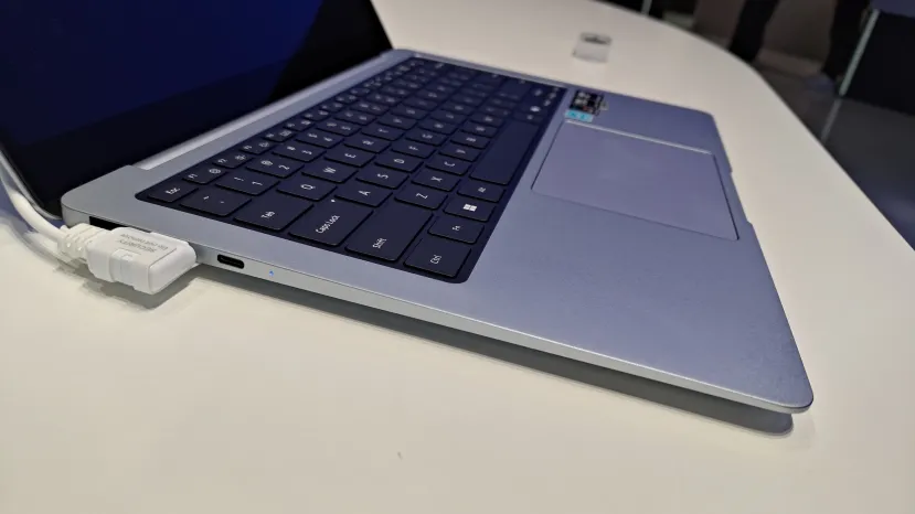 Geeknetic Samsung annonce au MWC 2026 l'arrivée en Espagne de la série Galaxy Book6 : trois ordinateurs portables avec IA intégrée à partir de 1 149 euros 4