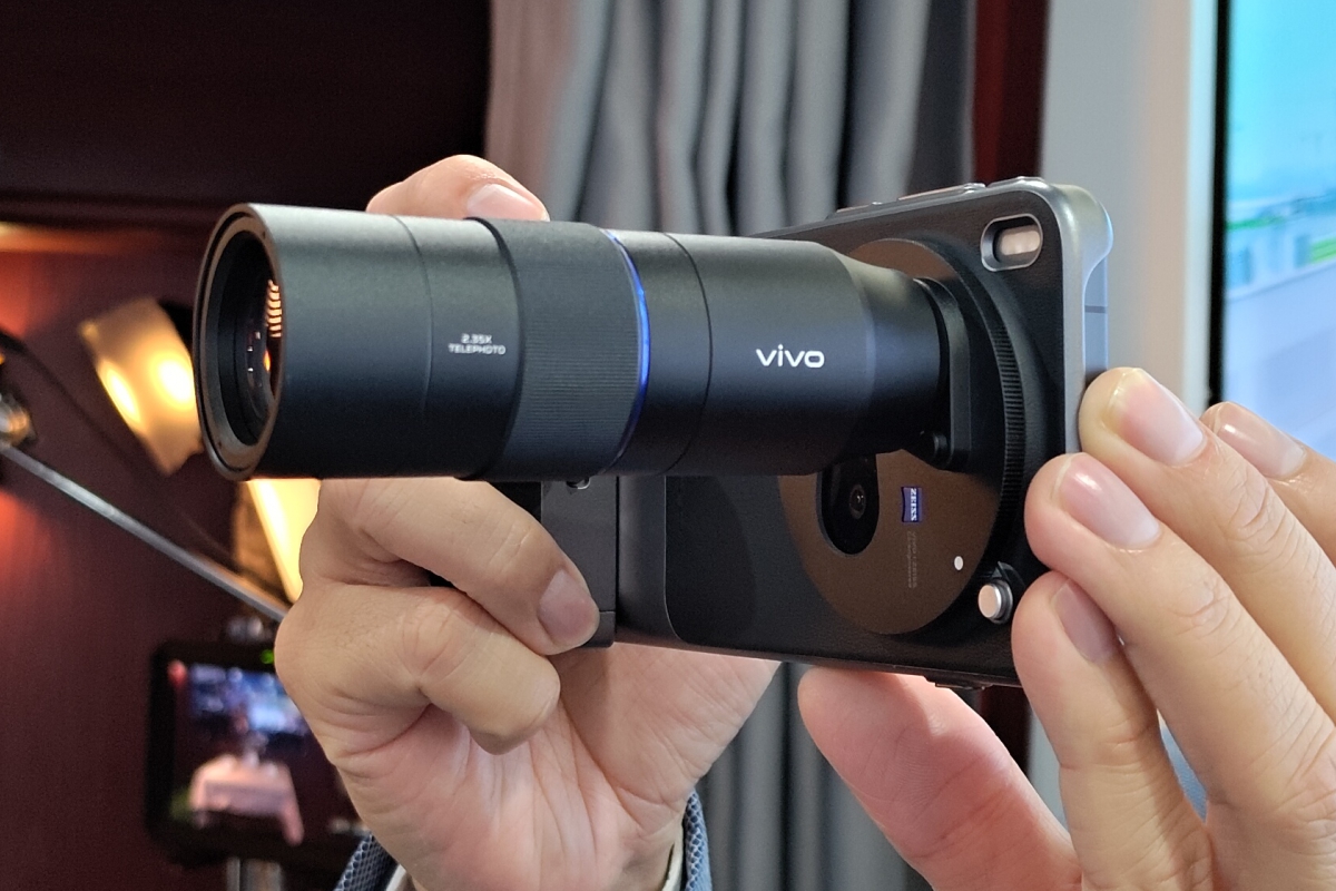 Vivo apporte son X300 Pro avec téléobjectif amovible en Europe