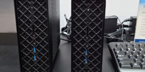 Ce miniPC avec AMD Strix Halo peut étendre sa puissance en connectant plusieurs unités