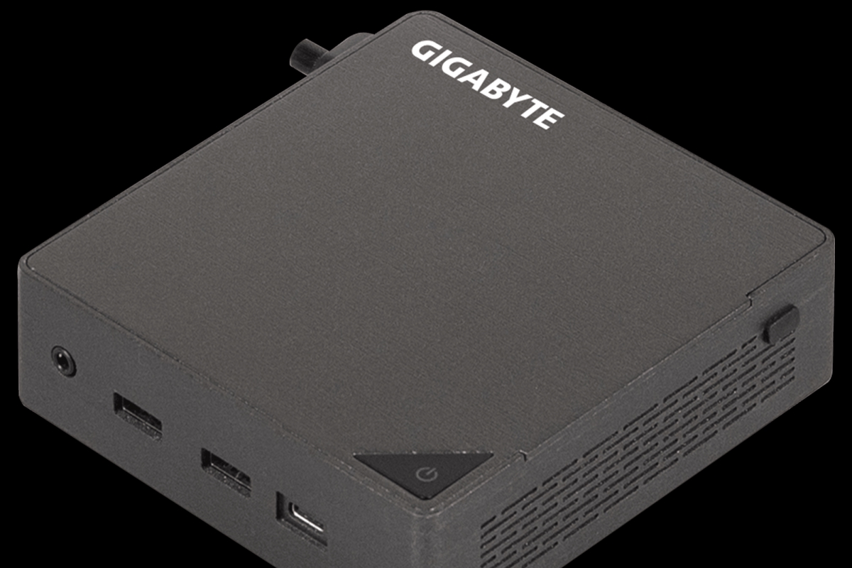 Ce MiniPC GIGABYTE avec Intel Panther Lake prend en charge jusqu'à 128 Go de RAM DDR5
