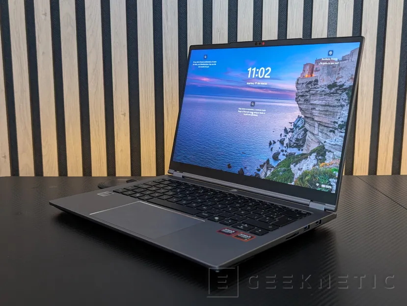 Geeknetic PCSpecialiste 14