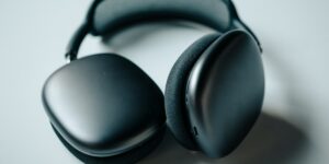 Apple appelle les écouteurs AirPods Max 2 qui ont à peine changé par rapport au modèle d&rsquo;origine