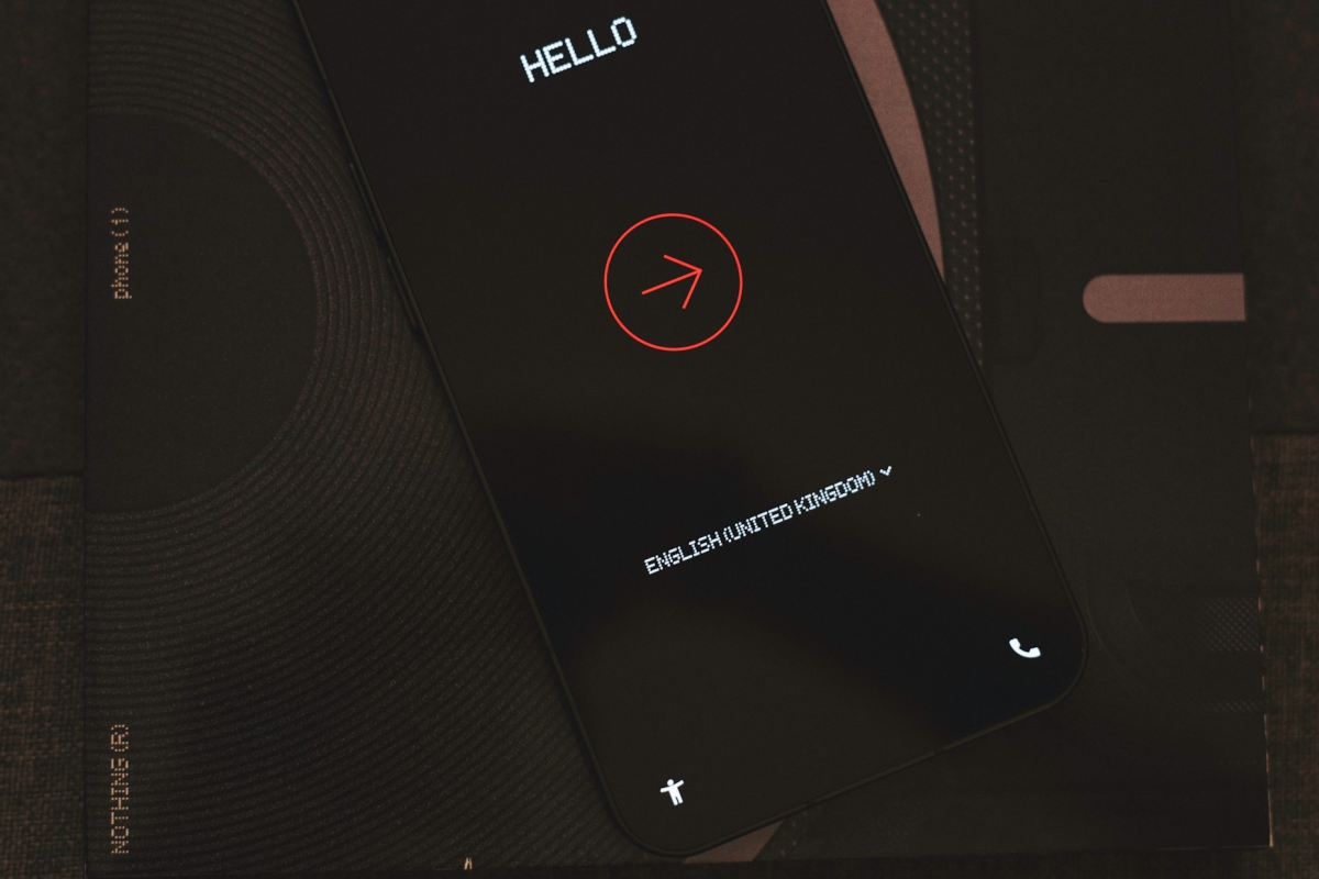 Le PDG de Nothing dit que les applications vont disparaître et que les agents IA seront ceux qui feront tout sur votre mobile