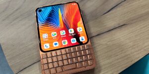 Le successeur spirituel de BlackBerry est déjà sur Kickstarter : il s&rsquo;agit de l&rsquo;Unihertz Titan 2 Elite avec Android 16