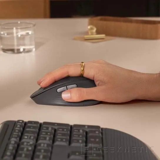 Geeknetic Logitech présente la souris Signature Comfort Plus M850 L avec support rembourré 5