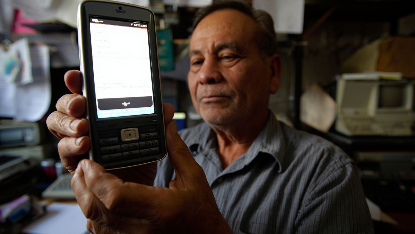 « On mʼavait dit que ça ne marcherait jamais » : lʼhistoire méconnue du premier smartphone tactile