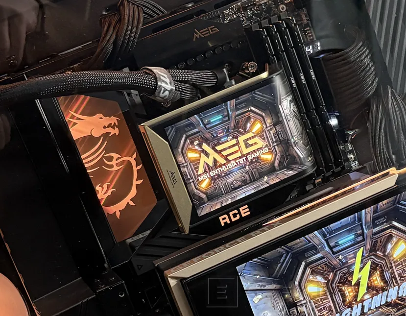 Geeknetic MSI développe son AIO le plus spectaculaire avec le nouveau MSI MEG Coreliquid E15 : écran OLED avec rotation de 110 degrés, pour une meilleure visualisation et système 3