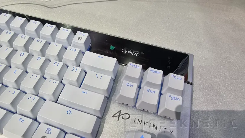 Geeknetic GIGABYTE présente ses nouveaux AORUS K10 INFINITY et M10 INFINITY 2 au Computex 2026