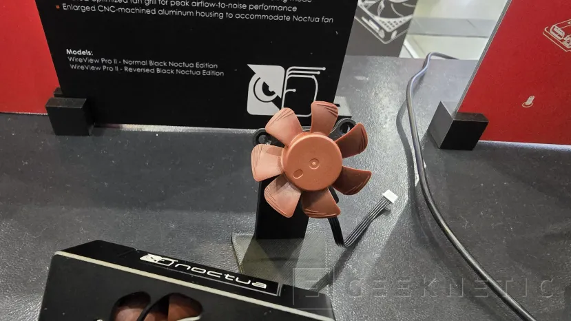 Geeknetic Thermal Grizzly ajoute un petit ventilateur Noctua 2 au WireView Pro II