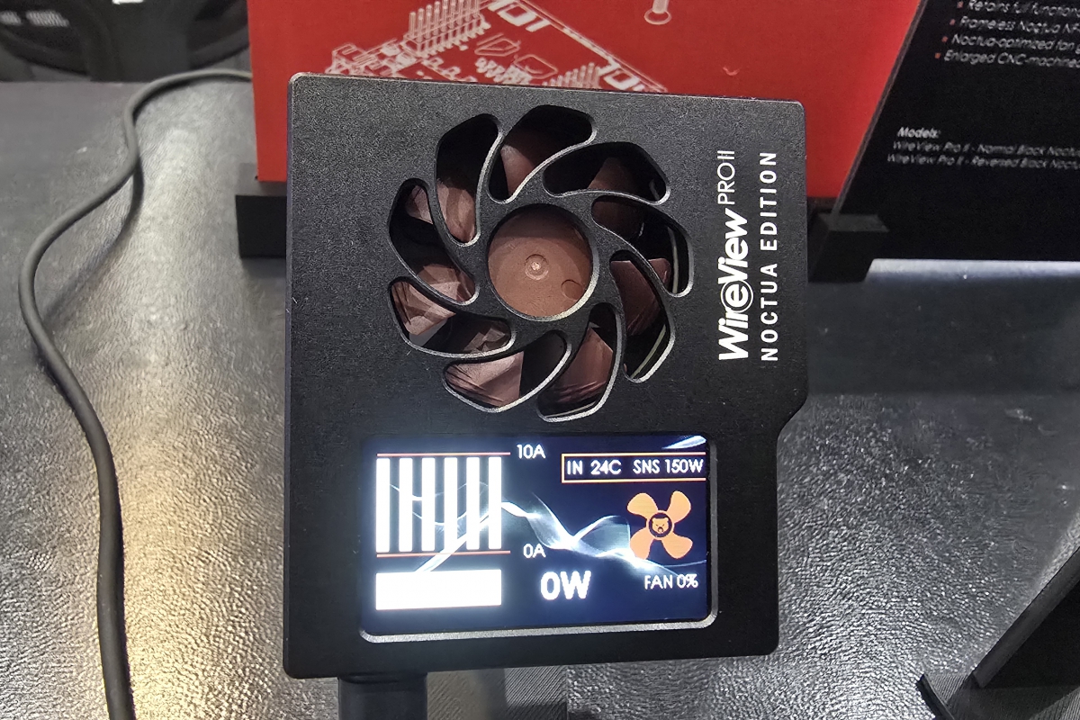 Thermal Grizzly ajoute un petit ventilateur Noctua au WireView Pro II