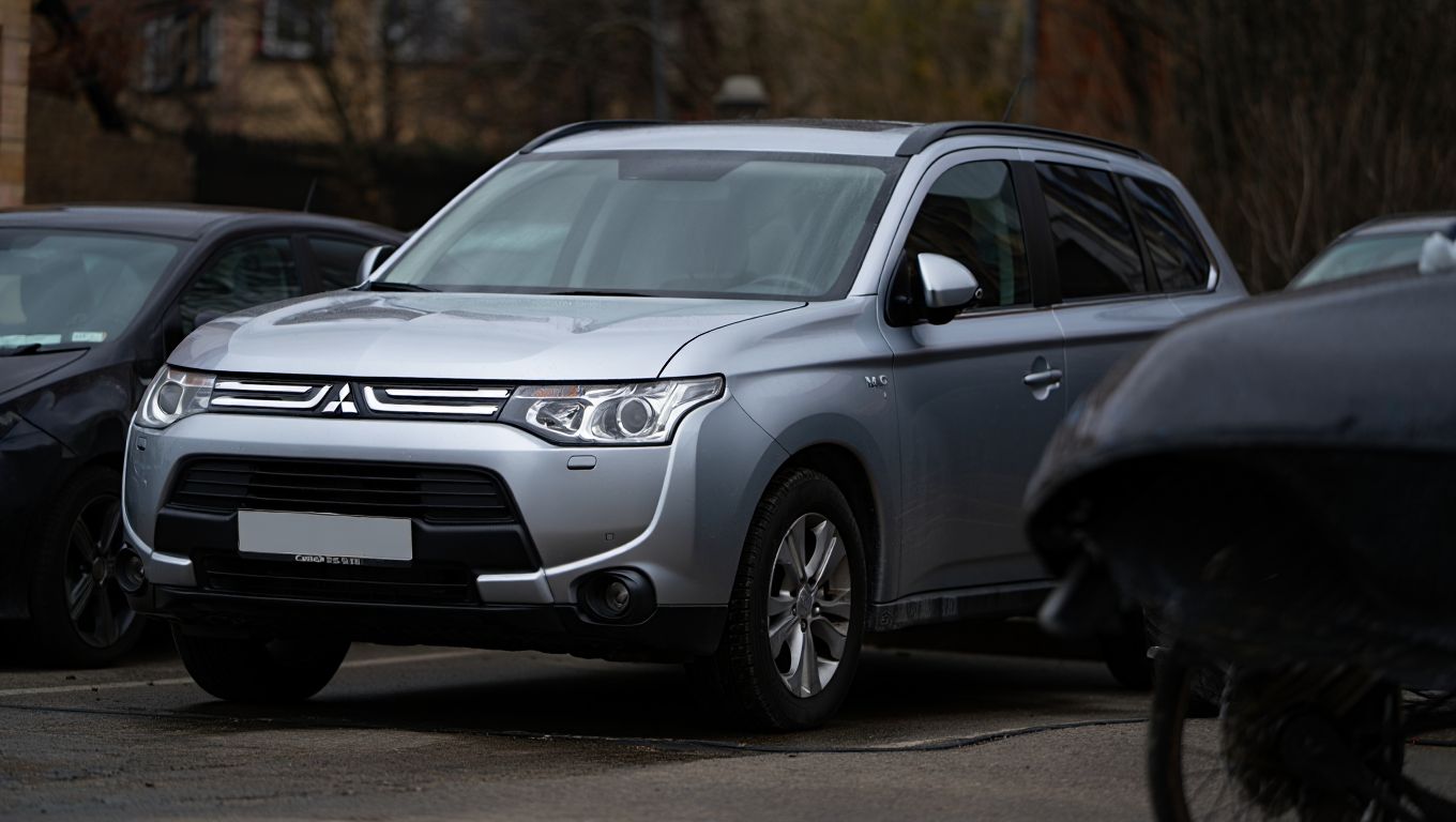 Nouveau Mitsubishi Outlander 2026: le SUV familial japonais dévoile sa version restylée