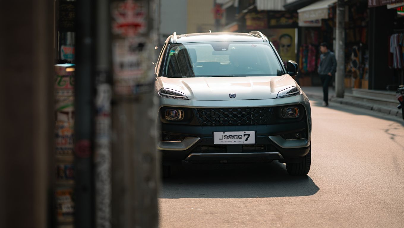 On a passé une semaine au volant de la Jaecoo 7: voici notre verdict sur le SUV hybride chinois