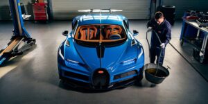 Posséder une Bugatti est un luxe… mais la vidange coûte le prix dʼune voiture neuve