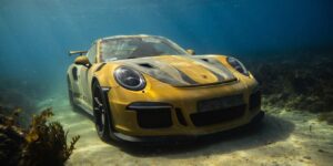 Sous lʼeau : une toute nouvelle Porsche 911 GT3 RS