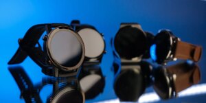 L’UE n’imposera pas le remplacement des piles dans les montres et bracelets connectés