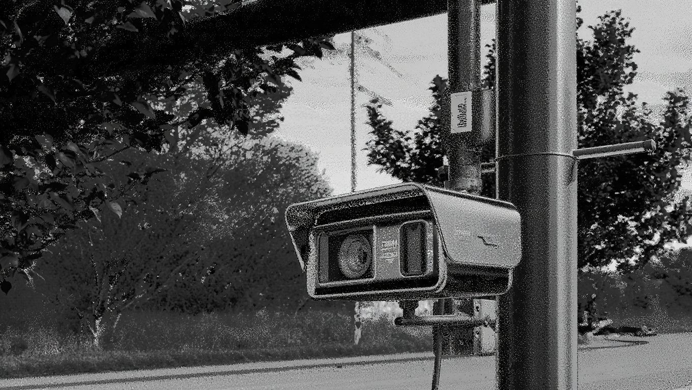 Attention près de Vannes dans le Morbihan : un nouveau radar fixe piège déjà des dizaines dʼautomobilistes