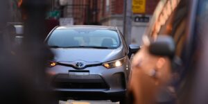 La gueule de bois de lʼélectrique approche : Toyota persiste et signe
