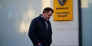 Cette concession Renault de Haute-Loire ferme après 52 ans et son patron raconte tout