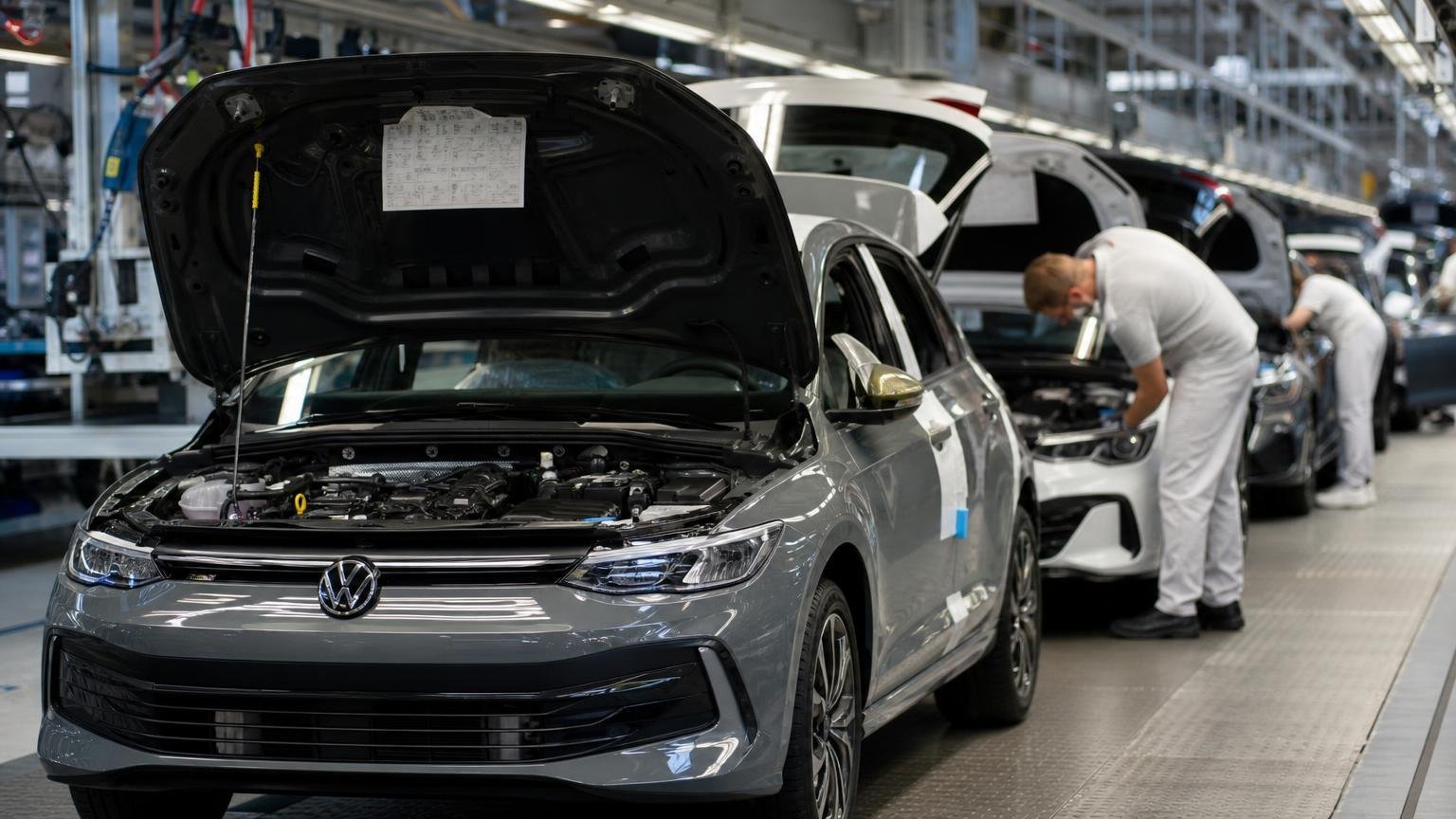 La Volkswagen Golf nʼest plus la voiture la plus vendue en Europe et lʼécart se creuse